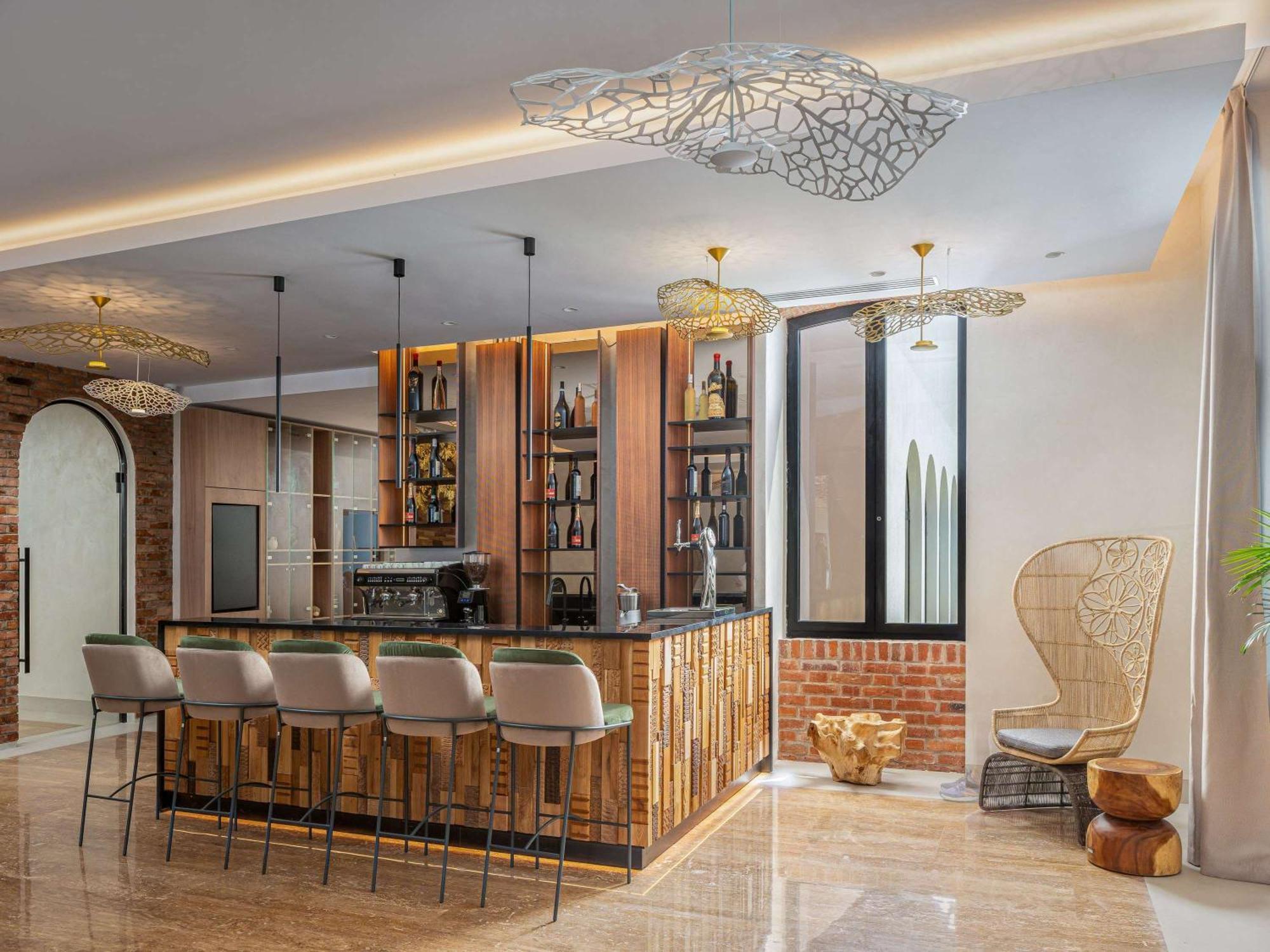 Mercure Conacul Cozieni Pasarea Exterior photo