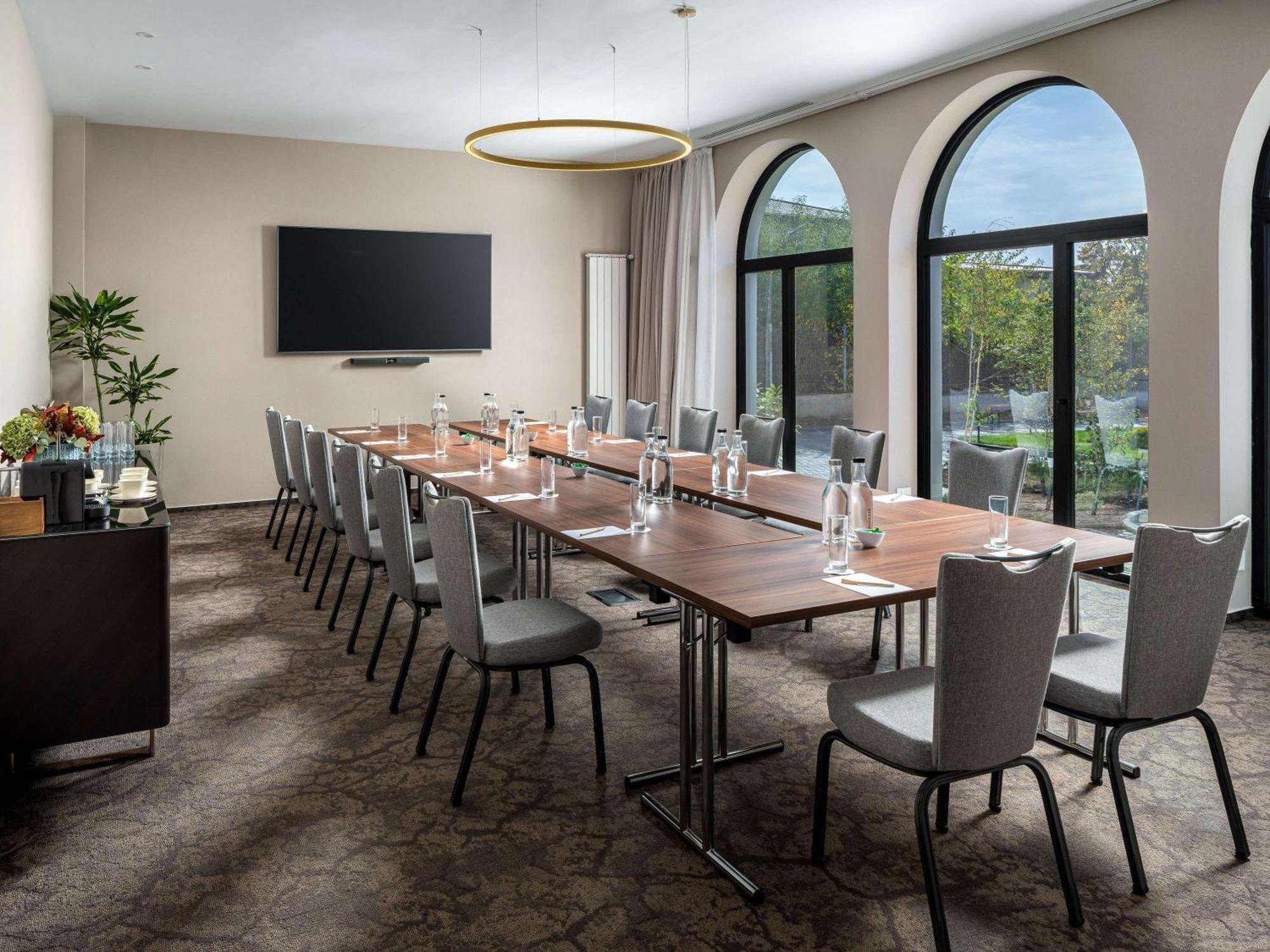 Mercure Conacul Cozieni Pasarea Exterior photo